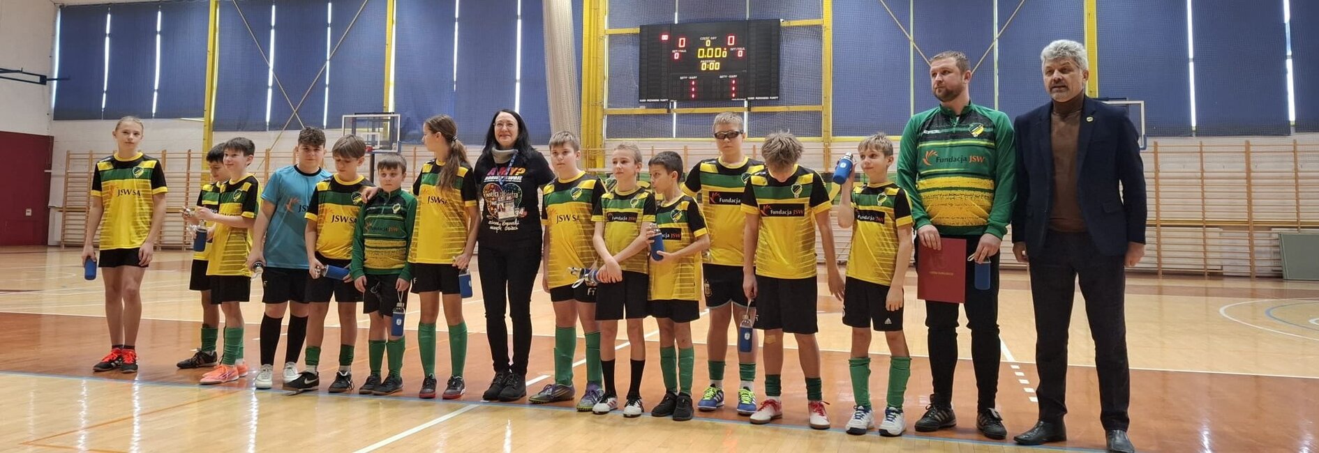 Z gratulacjami za awans