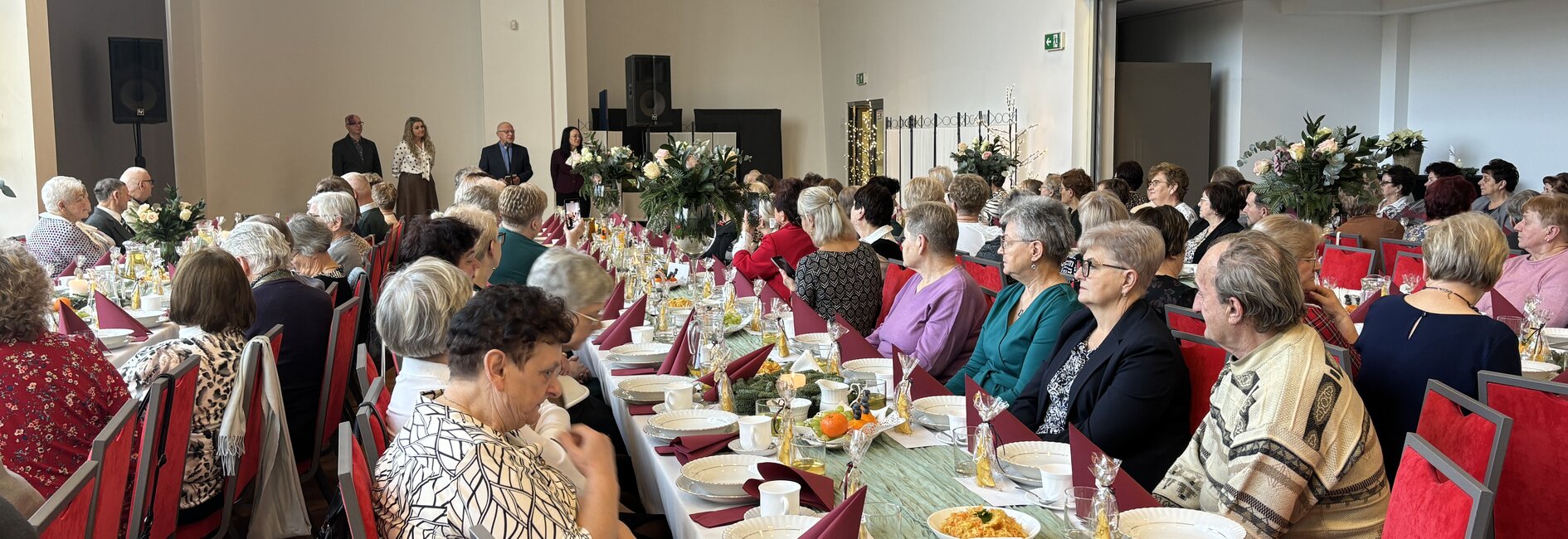 Przedświąteczne spotkanie seniorów i osób samotnych w Pawłowicach